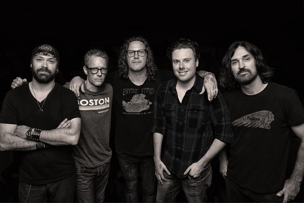 Candlebox Announce 45-Date 2021 U.S. Tour, Reuniting Classic Lineup at Two Shows