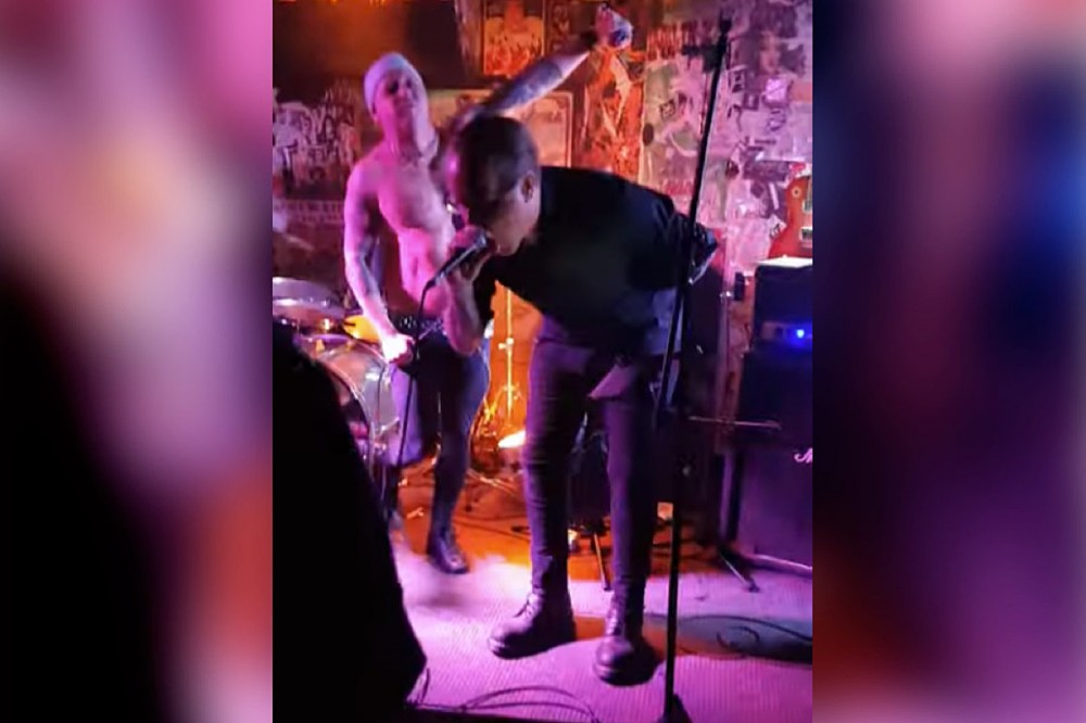 Burton C. Bell Performs Fear Factory Song With Pizza Restaurant’s House Band