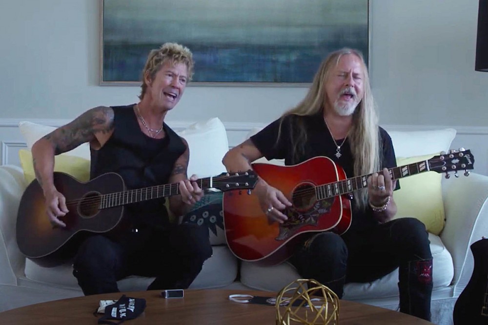 Alice in Chains’ Jerry Cantrell Confirms Project With Duff McKagan After Photo Leak