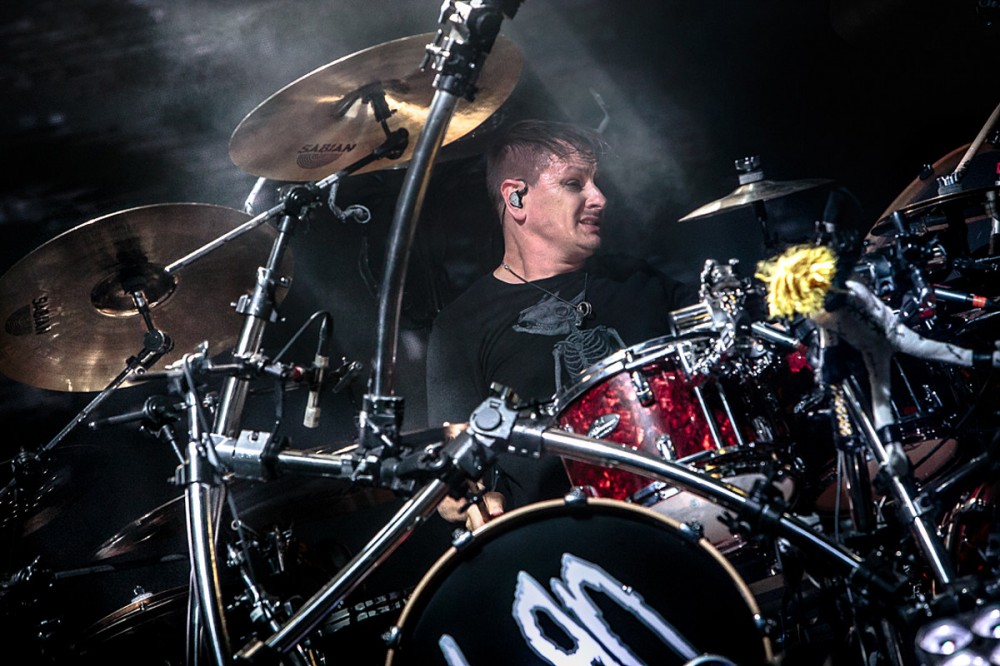 Korn’s Ray Luzier Tests Positive for COVID-19, FEVER 333’s Aric Improta Tabbed as Fill-In
