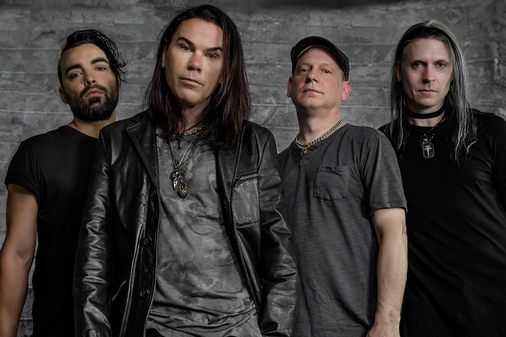 Stabbing Westward Drop Pulsing ‘I Am Nothing,’ Announce ‘Chasing Ghosts’ Album