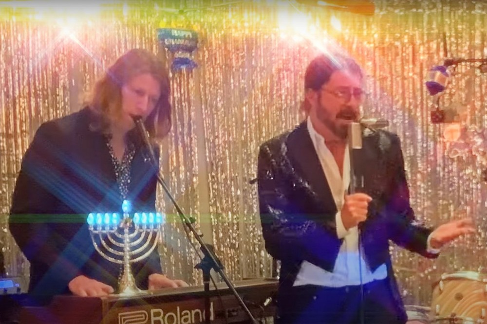 Dave Grohl + Greg Kurstin Take Us to Barry Manilow’s ‘Copacabana’ for 2021 ‘Hanukkah Sessions’