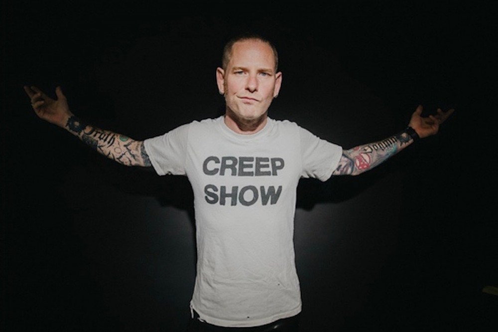 Hear Corey Taylor’s Soulful Acoustic Cover of ’80s Hit ‘Lunatic Fringe’