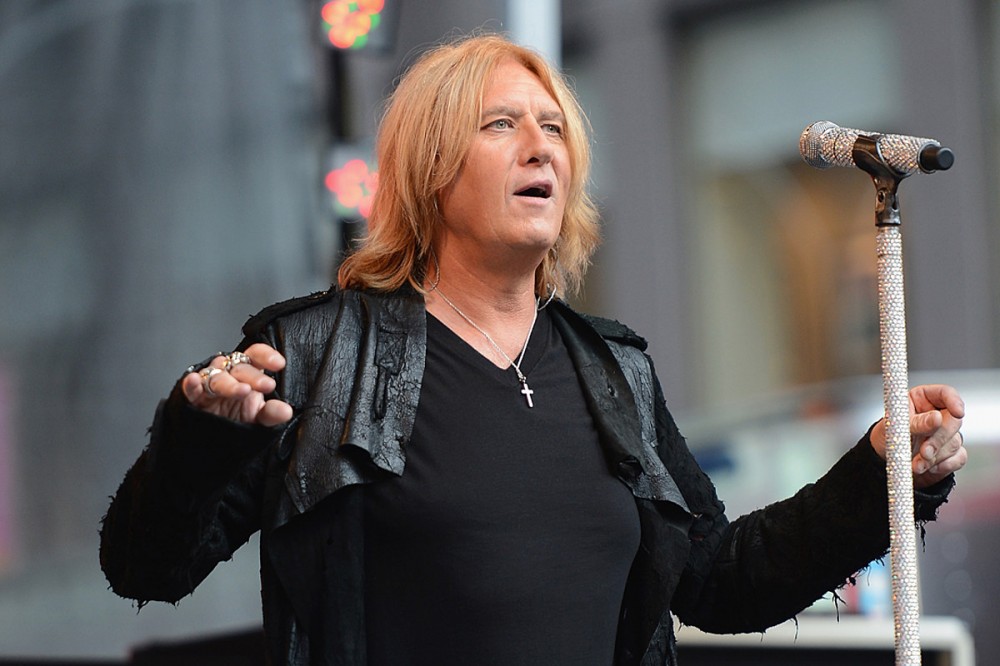 Def Leppard Debut New Stadium-Ready Song ‘Fire It Up’