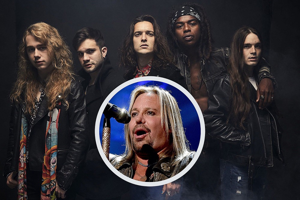 Vince Neil Joins ‘Stadium Tour’ Opener Classless Act on New Song ‘Classless Act’
