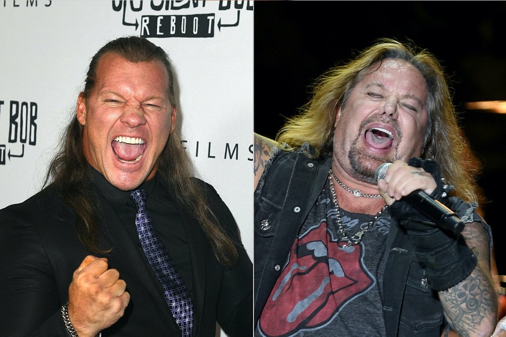 Chris Jericho Calls Vince Neil ‘Notorious’ for What He Does When Singing Live