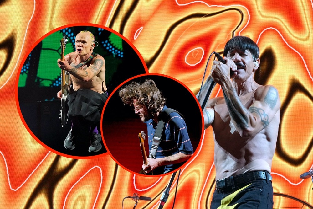 See Stunning Pics From Red Hot Chili Peppers’ Los Angeles Homecoming Gig