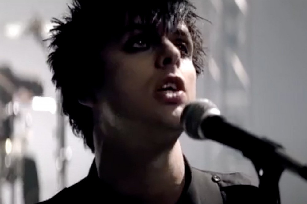 Green Day Fans Remind Us Why ‘September’ Memes Aren’t a Joking Matter