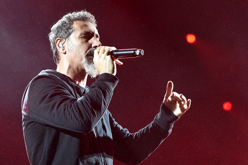Serj Tankian Debuts New Song Through AR Experience, Announces 2022 EP