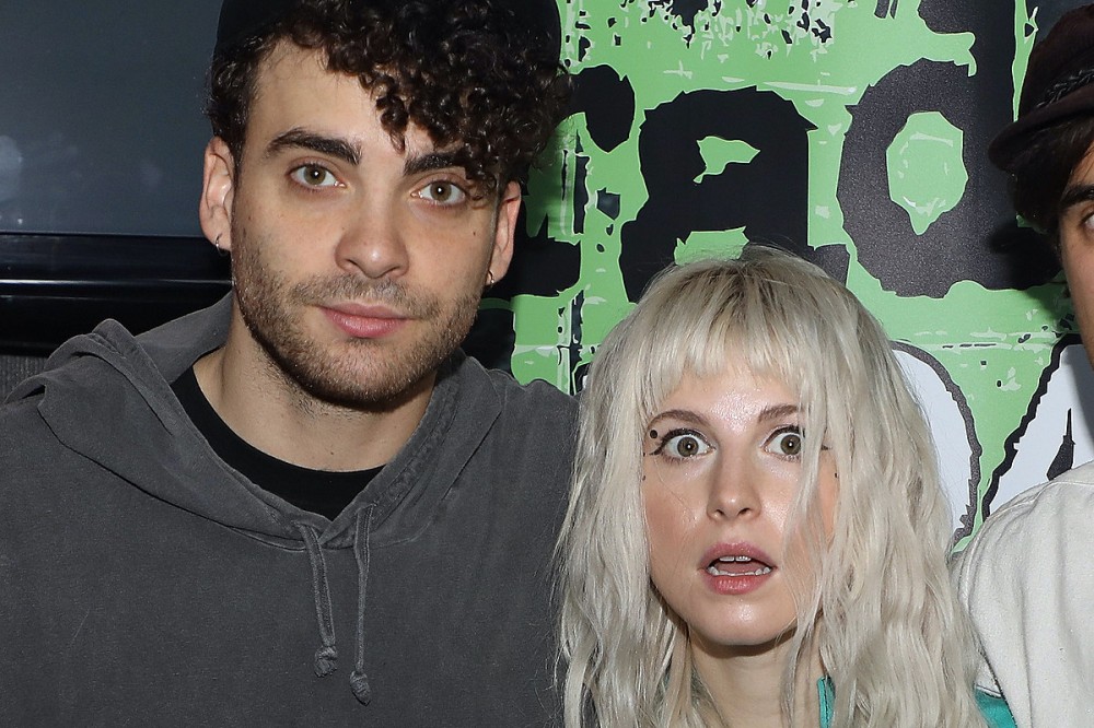 Paramore’s Hayley Williams + Taylor York Confirm They’re Dating