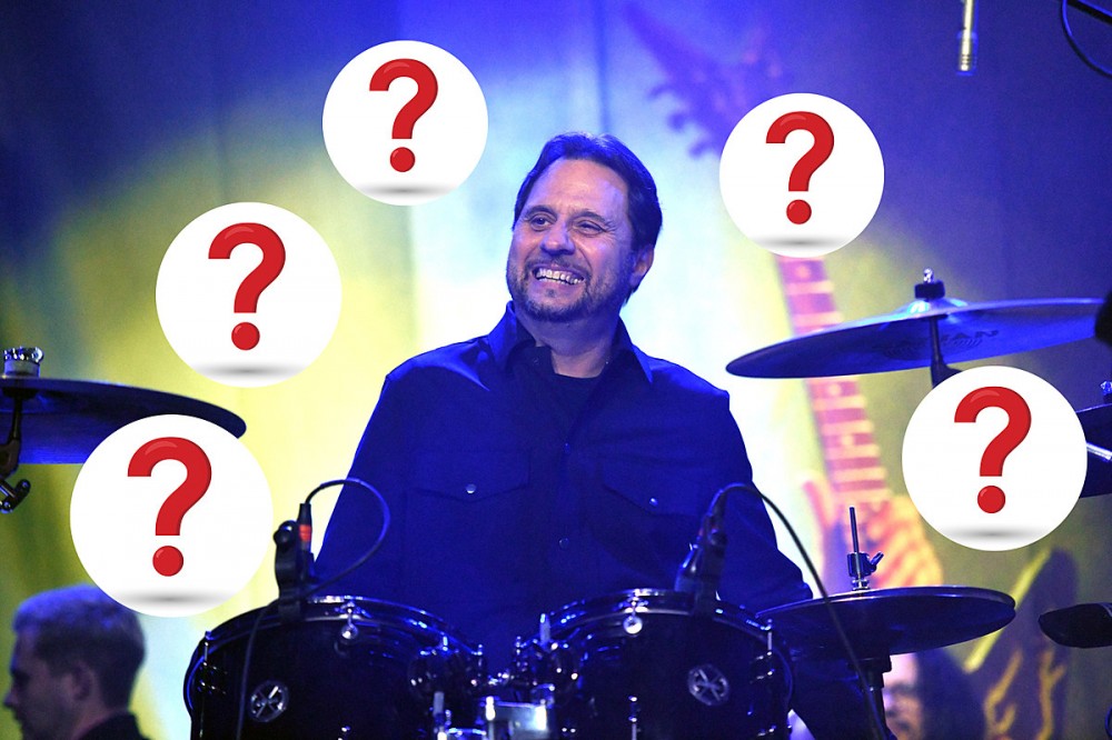 Dave Lombardo Reveals His 5 Greatest Punk Albums of All-Time