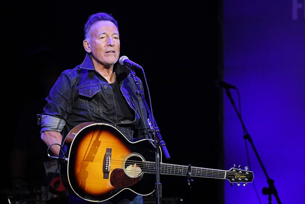 Bruce Springsteen Postpones All 2023 Tour Dates, Shares Update