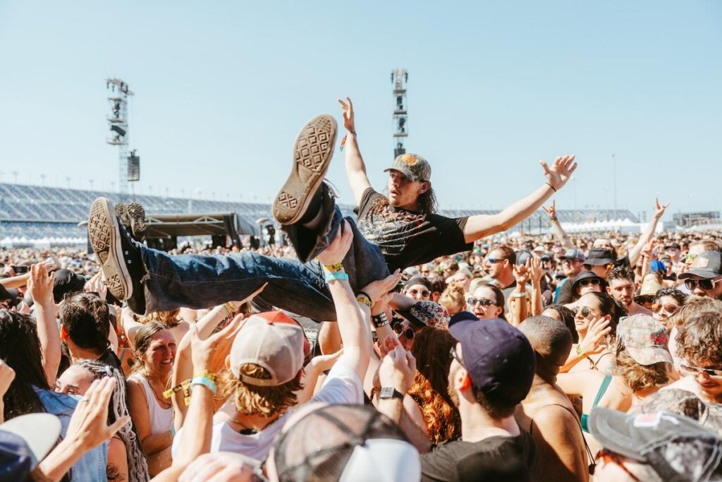 2025 Rock + Metal Festival + Cruise Guide 2025 Rock + Metal Festival + Cruise Guide