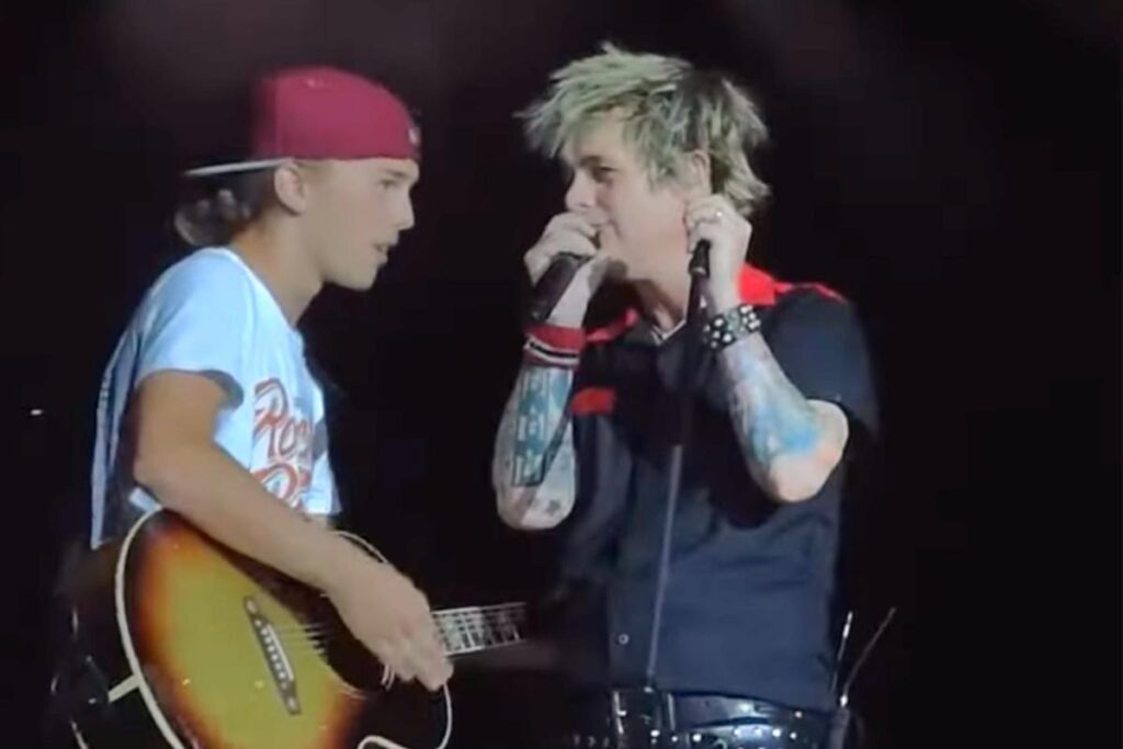 Green Day Boot Fan From Stage for Playing Oasis Song