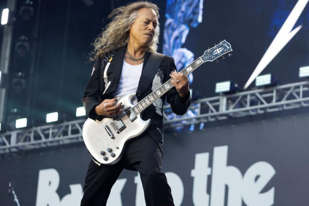 A Guitar Metallica Used to Pay Tribute to Ozzy Is Up for Auction A Guitar Metallica Used to Pay Tribute to Ozzy Is Up for Auction