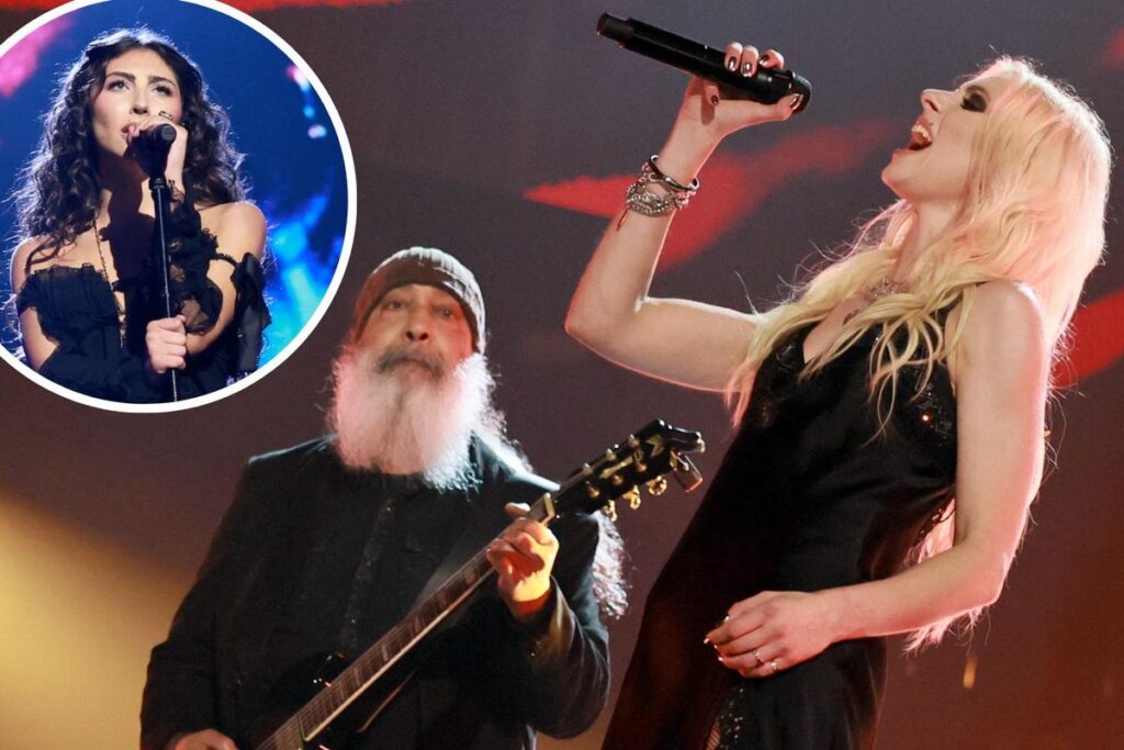 Soundgarden’s Emotional Rock Hall Performance Brings Surprise Soundgarden’s Emotional Rock Hall Performance Brings Surprise