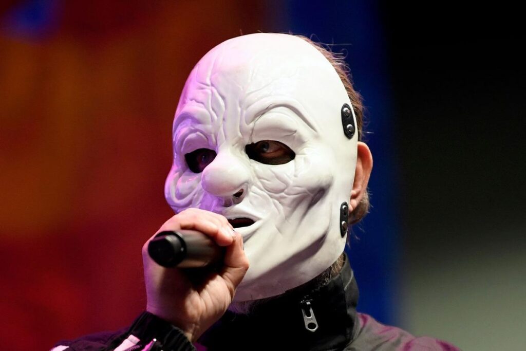 Slipknot’s Clown Issues New Update on ‘Look Outside Your WIndow’ Slipknot’s Clown Issues New Update on ‘Look Outside Your WIndow’