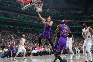 SOURCE SPORTS: Luka Dončić and Giannis Antetokounmpo Lead Second NBA All Star Voting Returns