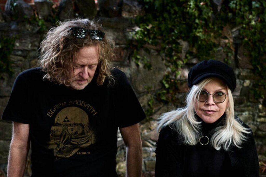 Alternative and Shoegaze ’90s Stars Form New Band Good Day Father